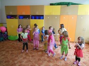 Orientální tance s p.Skalskou 2